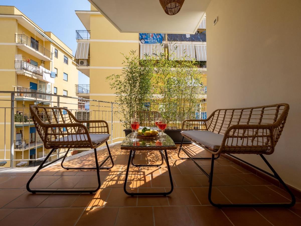 Surya House - Elegant Apartment In Sorrento Exterior foto